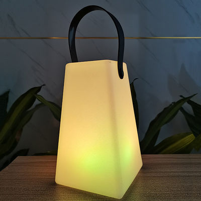 قابلة لإعادة الشحن مصباح LED محمول التحكم اللاسلكي الملون للتخييم