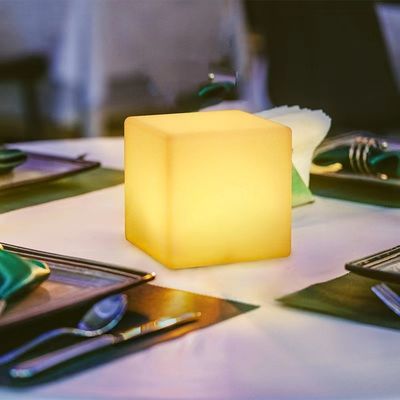 6 بوصة LED مكعب ضوء ليلي ملون USB شحن مقاوم للماء