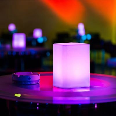 RGB تغيير اللون في الهواء الطلق LED مكعب ضوء USB الشحن التحكم به عن بعد