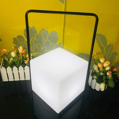 ضوء مصباح LED محمول ديكوراتي IP65 مقاوم للماء 16 لون متغير