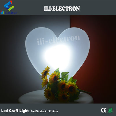 مصابيح حمام بلاستيكية مضيئة ، مصابيح قلب LED متغيرة الألوان قابلة لإعادة الشحن