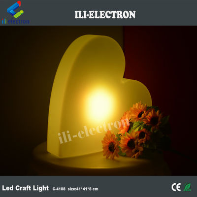 مصابيح حمام بلاستيكية مضيئة ، مصابيح قلب LED متغيرة الألوان قابلة لإعادة الشحن