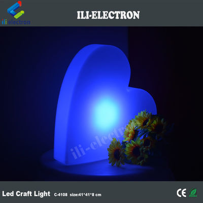 مصابيح حمام بلاستيكية مضيئة ، مصابيح قلب LED متغيرة الألوان قابلة لإعادة الشحن