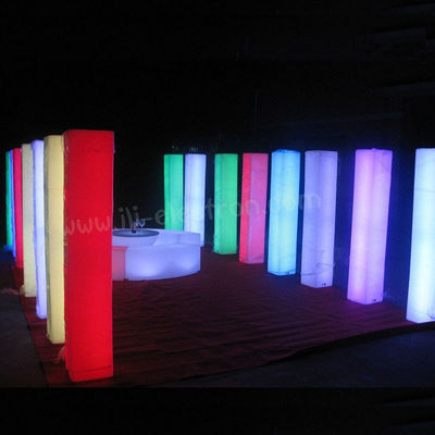 جهاز التحكم عن بعد بالإنفاراد LED الملونة الزخرفية الركائز الزفافية البلاستيكية الأعمدة