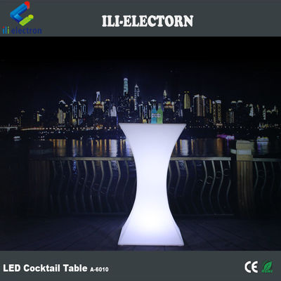 مبيعات ساخنة الحفلات الحديثة الأحداث والحانة المستخدمة عن بعد تغيير الألوان الزخرفية LED مربع طاولة الكوكتيل