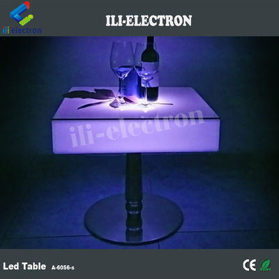 طاولة حديقة مدعومة نادي ليلي ملابس لون طاولة كوكتيل أثاث LED