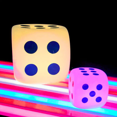 مضاءة في الهواء الطلق مصباح LED مكعب الضوء النمط 15cm 20cm 30cm IP65 مقاوم للماء للفعاليات في الهواء الطلق