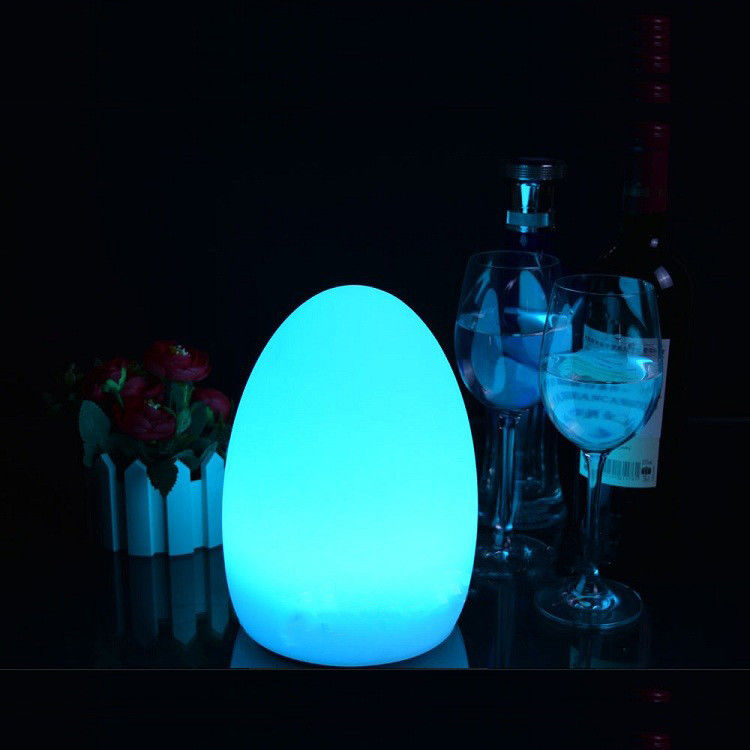 مصباح بيض بلاستيكي LED جهاز التحكم عن بعد IP65 مقاوم للماء لديكور العطلات